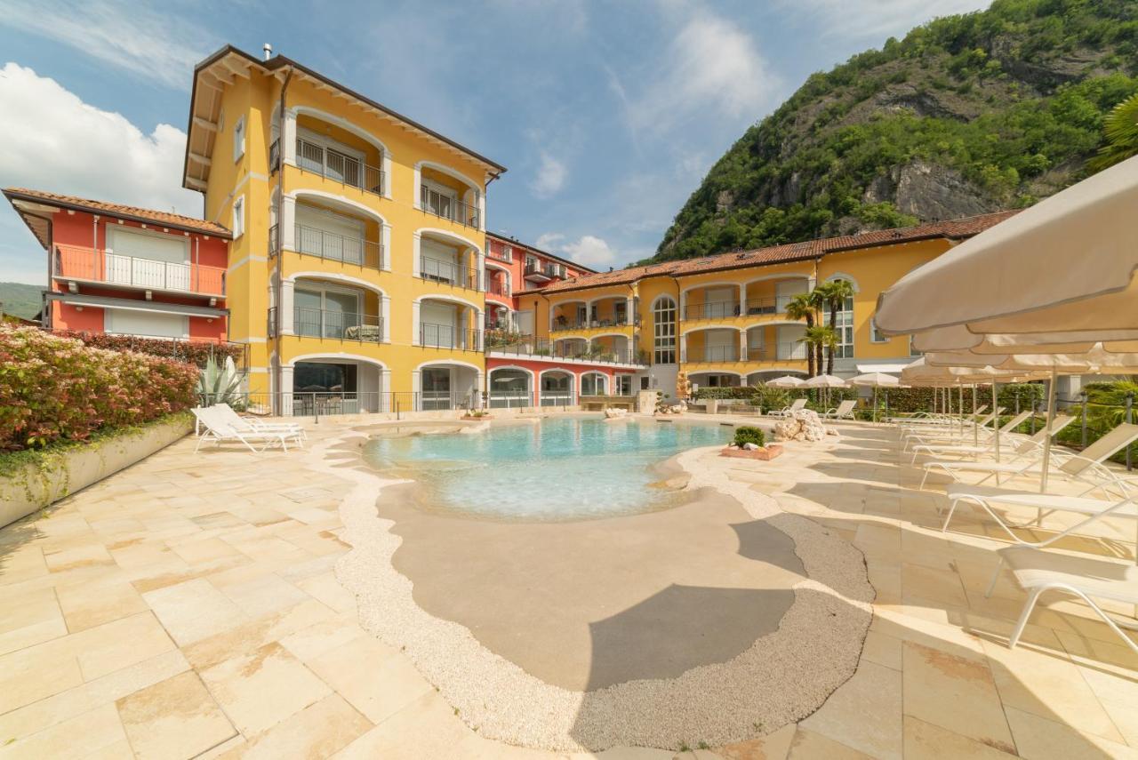 Yachting Residence Lavena Ponte Tresa Exterior foto