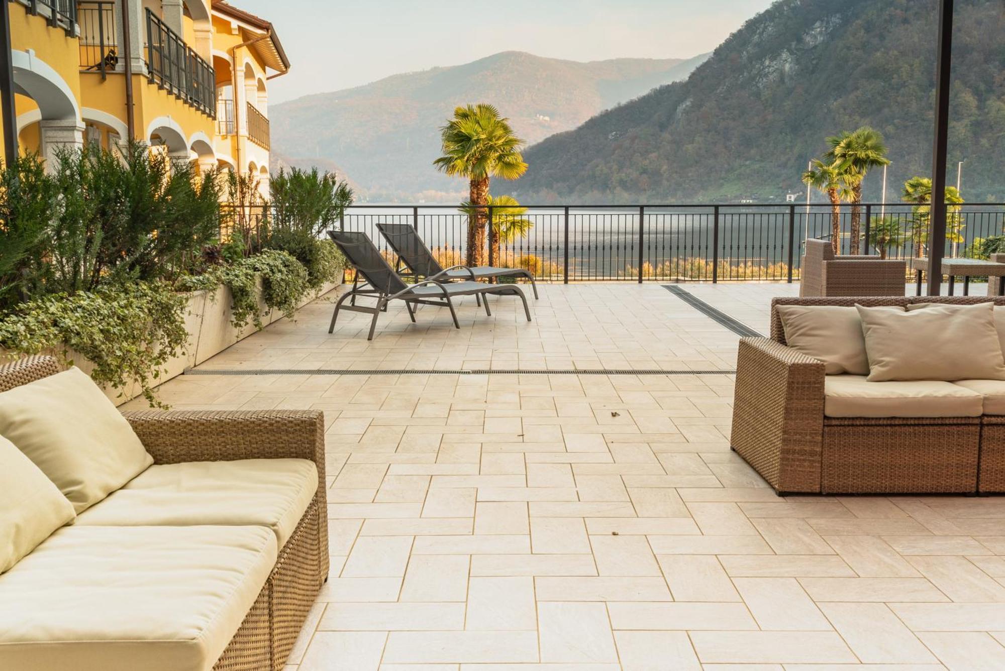 Yachting Residence Lavena Ponte Tresa Exterior foto